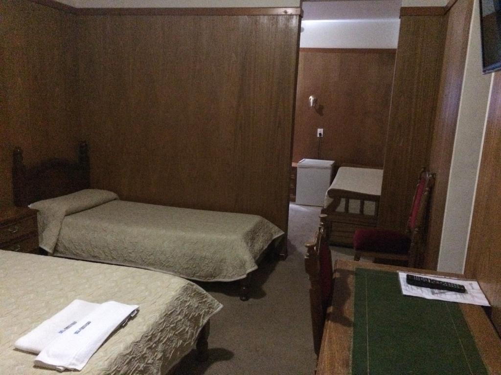 Hotel Americano Buenos Aires Kamer foto